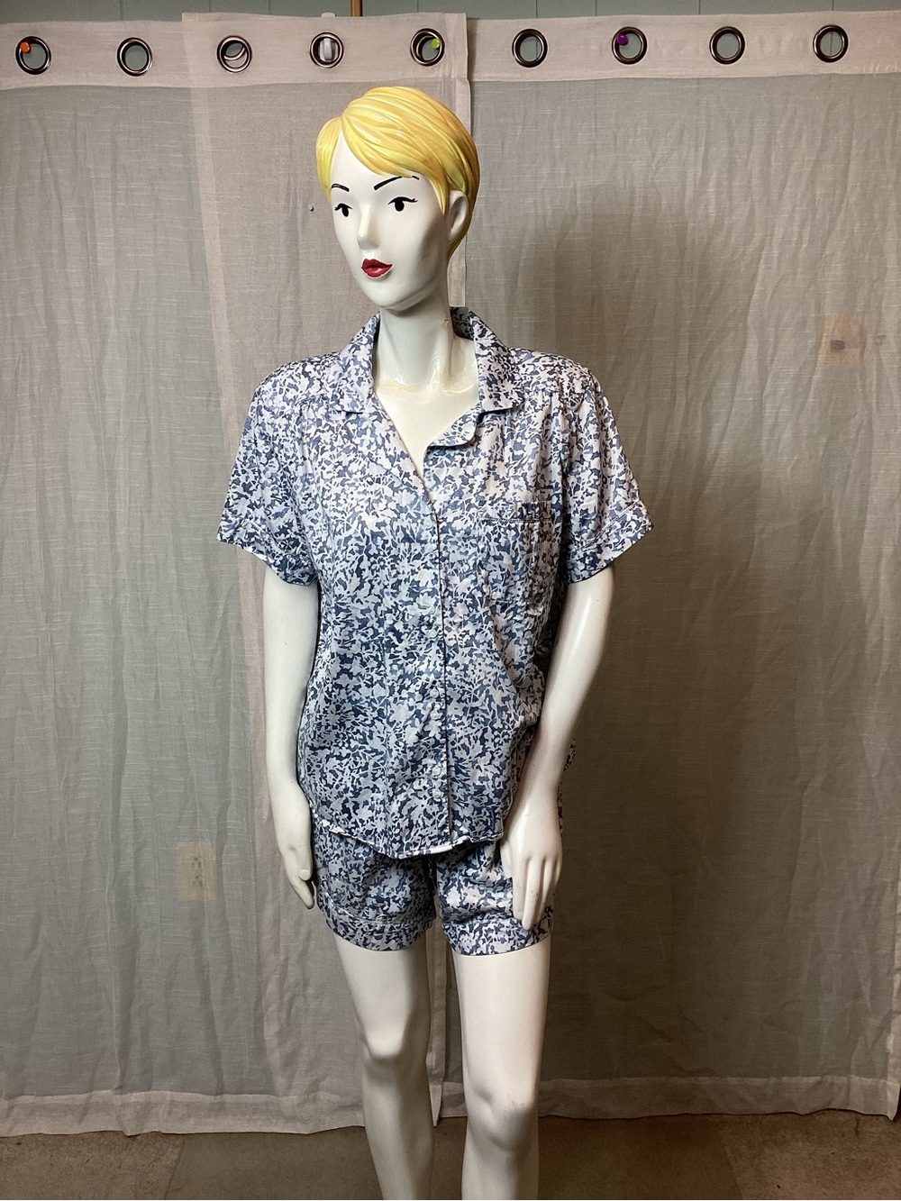 Boll & Branch Signature Garden Print Organic Cotton Pajamas; Size: L